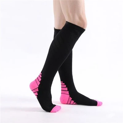 Chaussettes hautes de compression